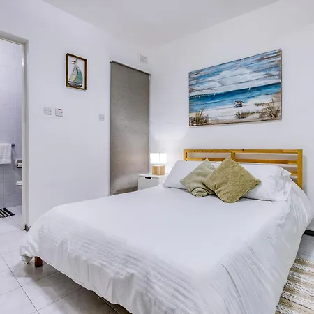Peaceful 1br Maisonette With Sofa Bed With Wifi By 360 Estates Lejlighed